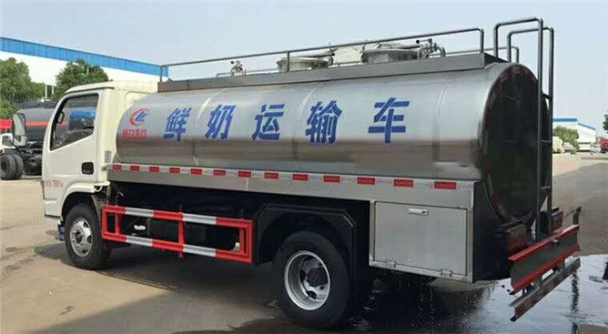 4.2立方鮮奶運輸車 